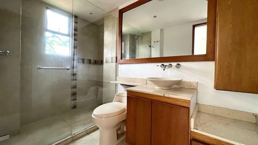 Apartamento de 3 alcobas en arriendo en Alejandría, Medellín, 195 m² · foto 16 de 20
