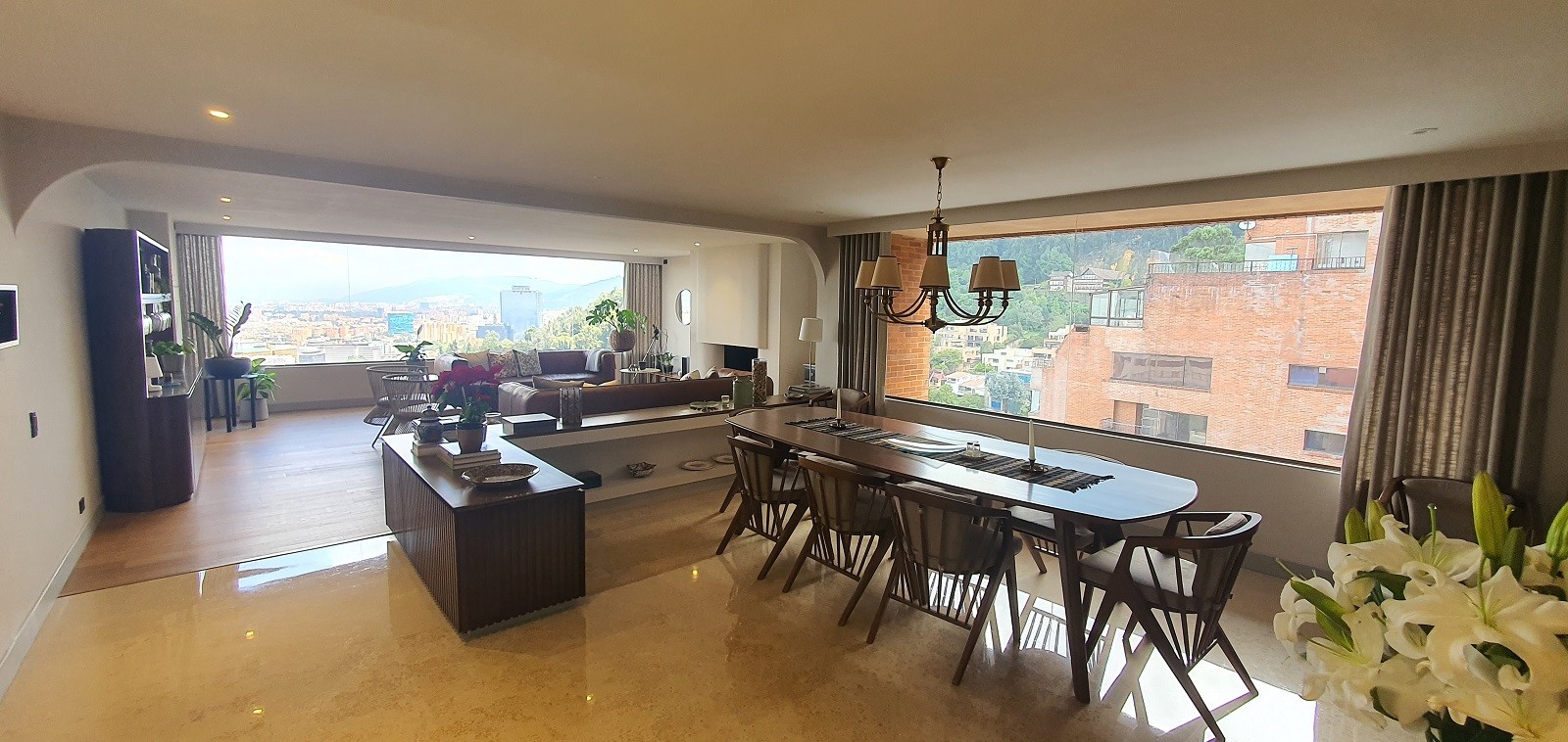 Apartamento en venta en El Refugio, Bogotá · foto 3 de 18