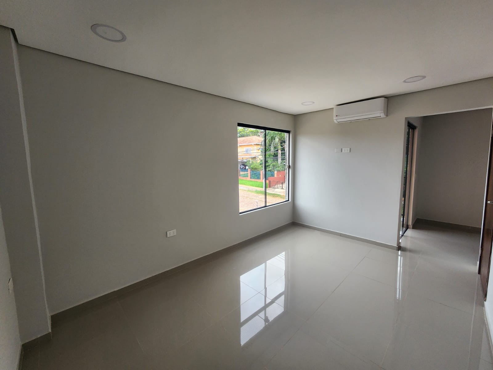 Dúplex en venta en Lambaré — foto 3