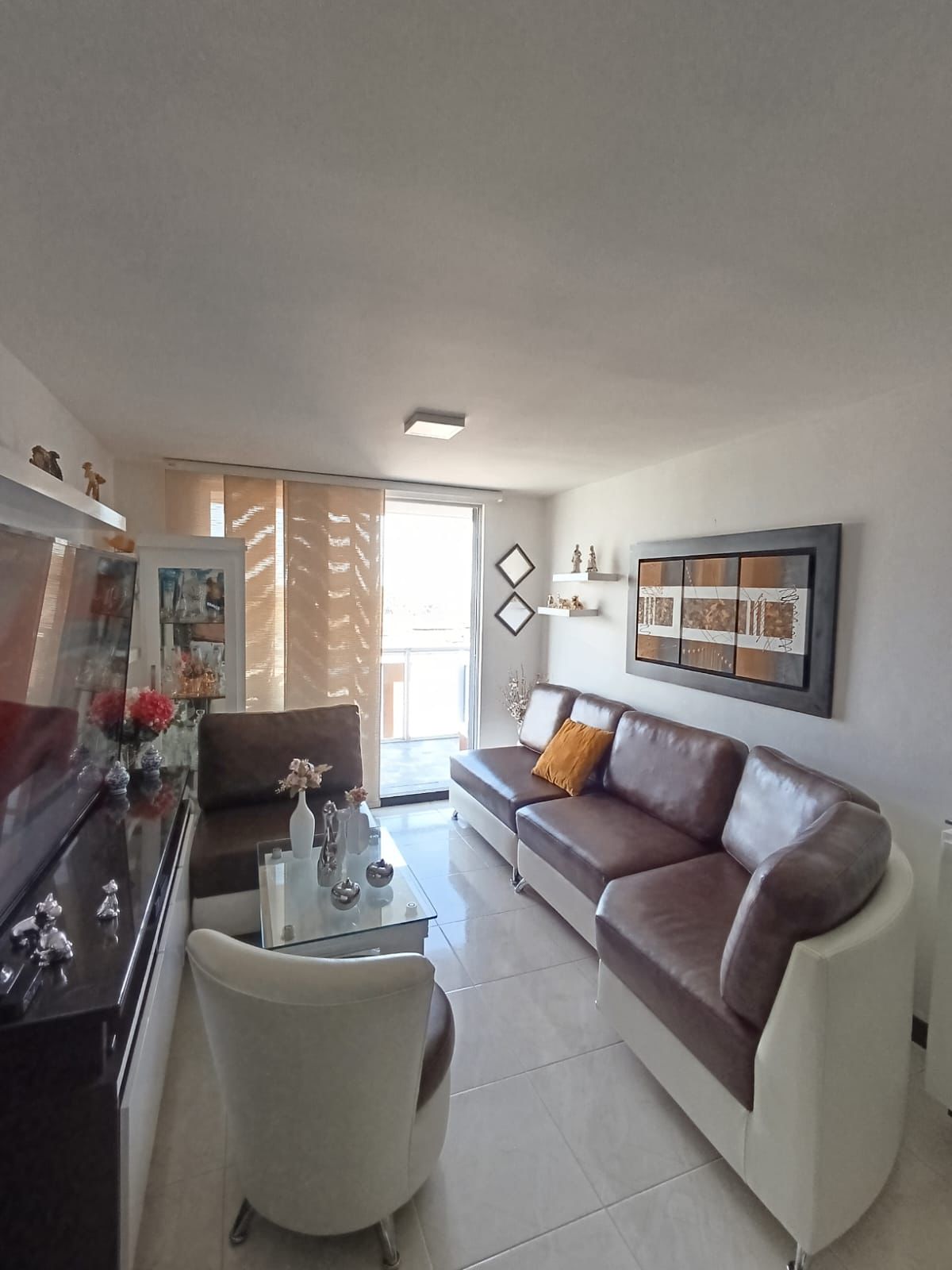 Apartamento en venta en El Estanquillo Bajo, Dosquebradas · foto 2 de 9