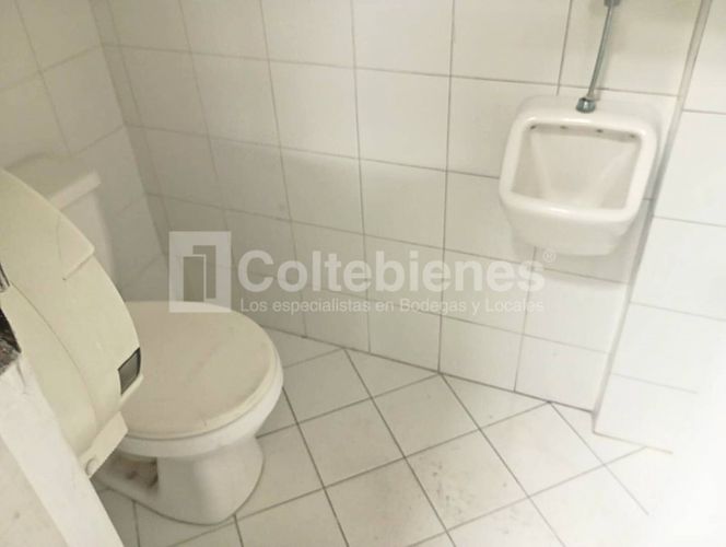 Bodega en arriendo en Colombia, Medellín, 312 m² · foto 6 de 18