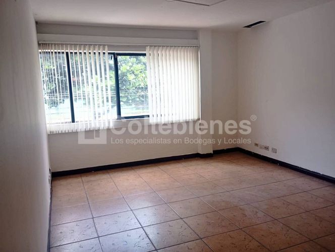 Bodega en arriendo en Colombia, Medellín, 312 m² · foto 11 de 18
