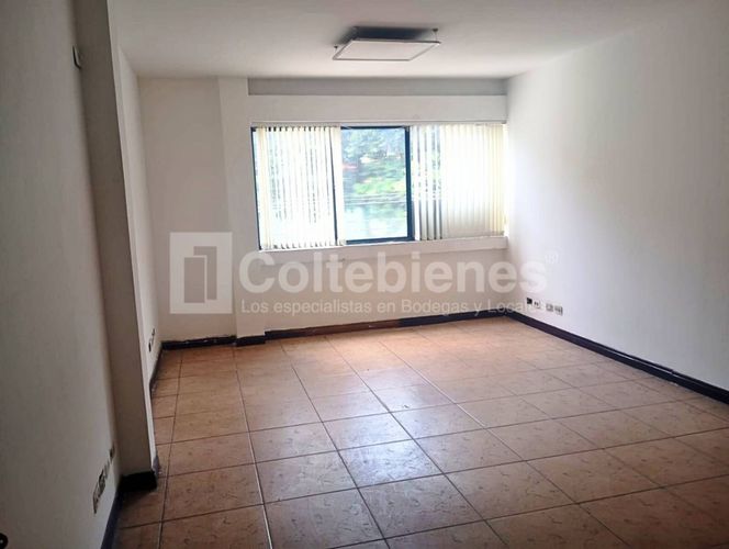Bodega en arriendo en Colombia, Medellín, 312 m² · foto 12 de 18