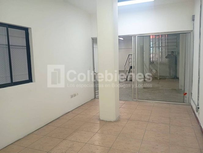 Bodega en arriendo en Colombia, Medellín, 312 m² · foto 14 de 18