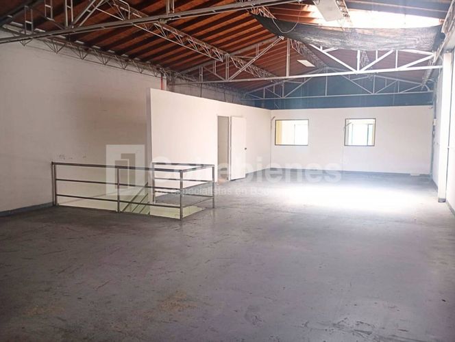 Bodega en arriendo en Colombia, Medellín, 312 m² · foto 17 de 18