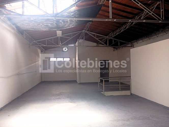 Bodega en arriendo en Colombia, Medellín, 312 m² · foto 18 de 18