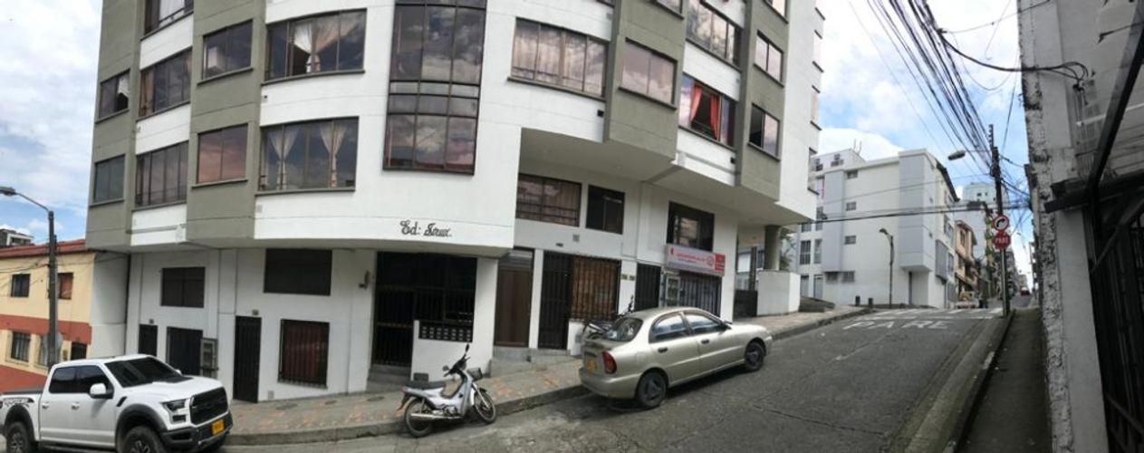 Edificio en venta en Centro, Pereira, 1000 m² · foto 4 de 4