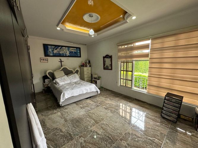Casa de 10 alcobas en venta en El Guayabo, Armenia, 400 m² · foto 5 de 24