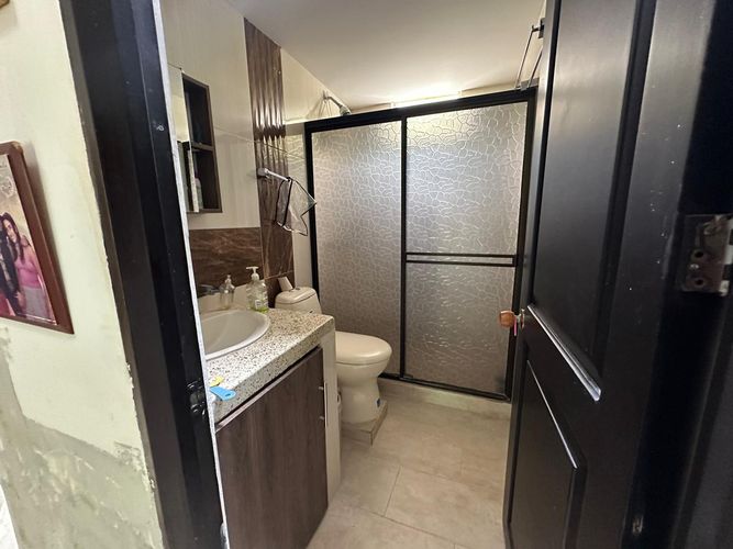 Casa de 10 alcobas en venta en El Guayabo, Armenia, 400 m² · foto 22 de 24