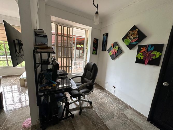 Casa de 10 alcobas en venta en El Guayabo, Armenia, 400 m² · foto 23 de 24