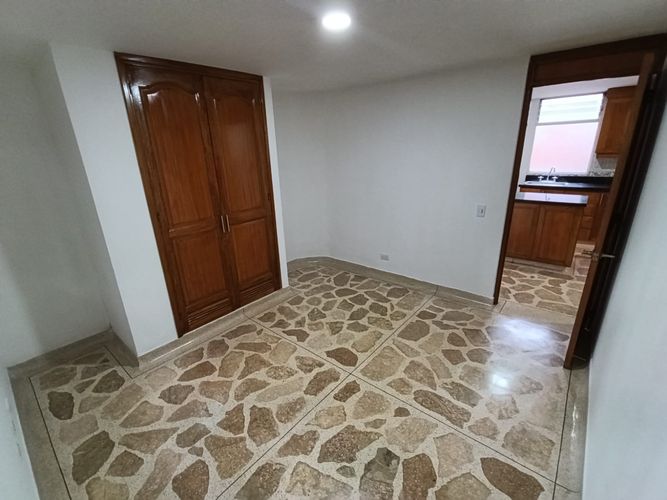 Apartamento de 3 alcobas en arriendo en La Castellana, Medellín, 113 m² · foto 10 de 20
