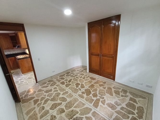 Apartamento de 3 alcobas en arriendo en La Castellana, Medellín, 113 m² · foto 12 de 20
