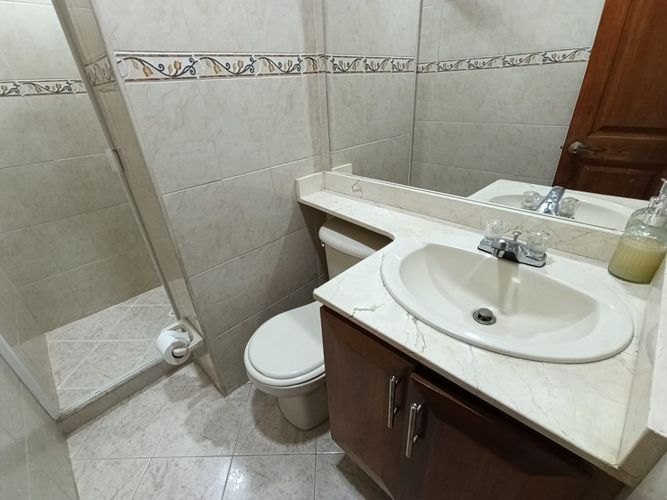 Apartamento de 3 alcobas en arriendo en La Castellana, Medellín, 113 m² · foto 15 de 20