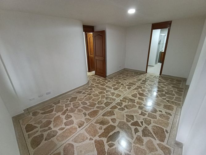 Apartamento de 3 alcobas en arriendo en La Castellana, Medellín, 113 m² · foto 18 de 20