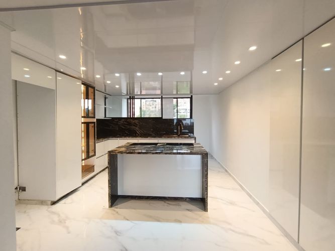 Apartamento de 2 alcobas en arriendo en El Poblado, Medellín, 102 m² · foto 4 de 20