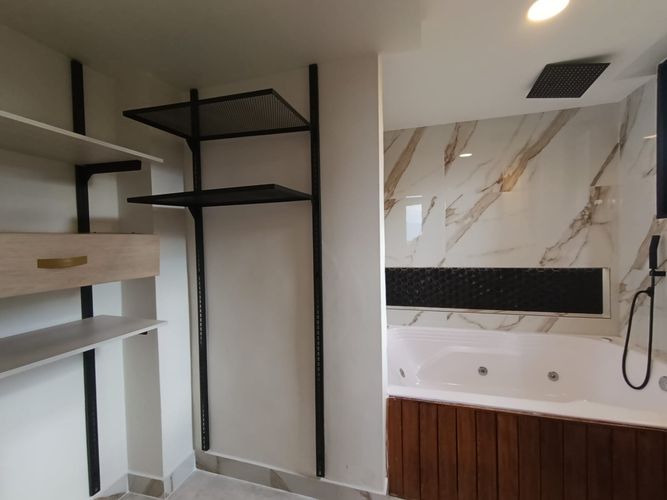 Apartamento de 2 alcobas en arriendo en El Poblado, Medellín, 102 m² · foto 16 de 20