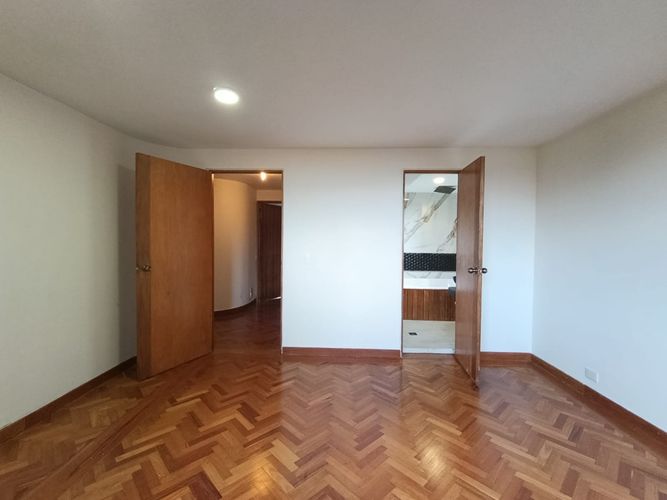 Apartamento de 2 alcobas en arriendo en El Poblado, Medellín, 102 m² · foto 17 de 20