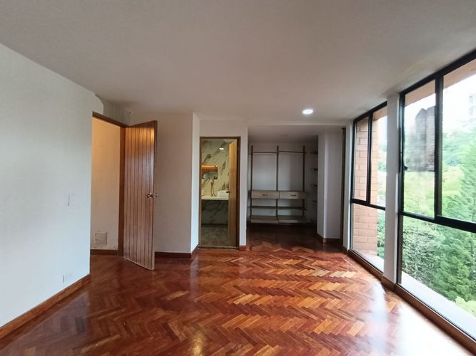 Apartamento de 2 alcobas en arriendo en El Poblado, Medellín, 102 m² · foto 19 de 20