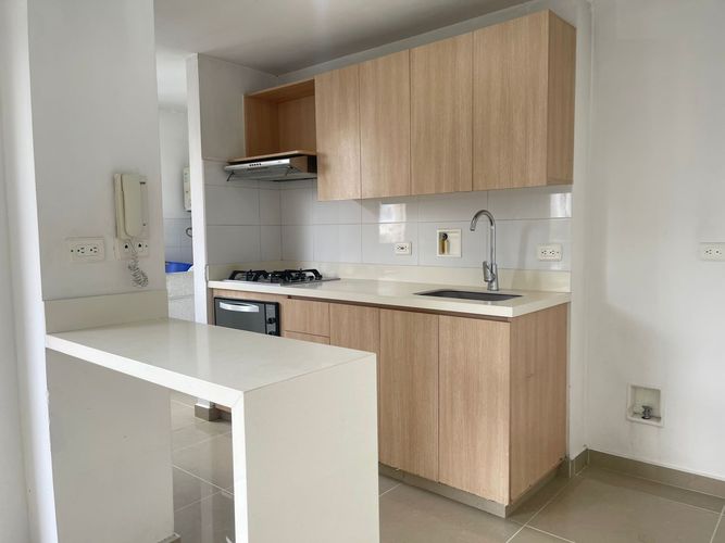 Apartamento de 3 alcobas en arriendo en Monteazul, Sabaneta, 80 m² · foto 5 de 19