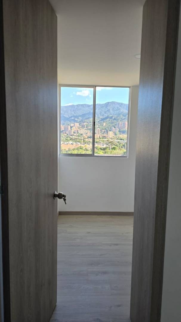 Apartamento en venta en Señorial, Envigado · foto 10 de 19