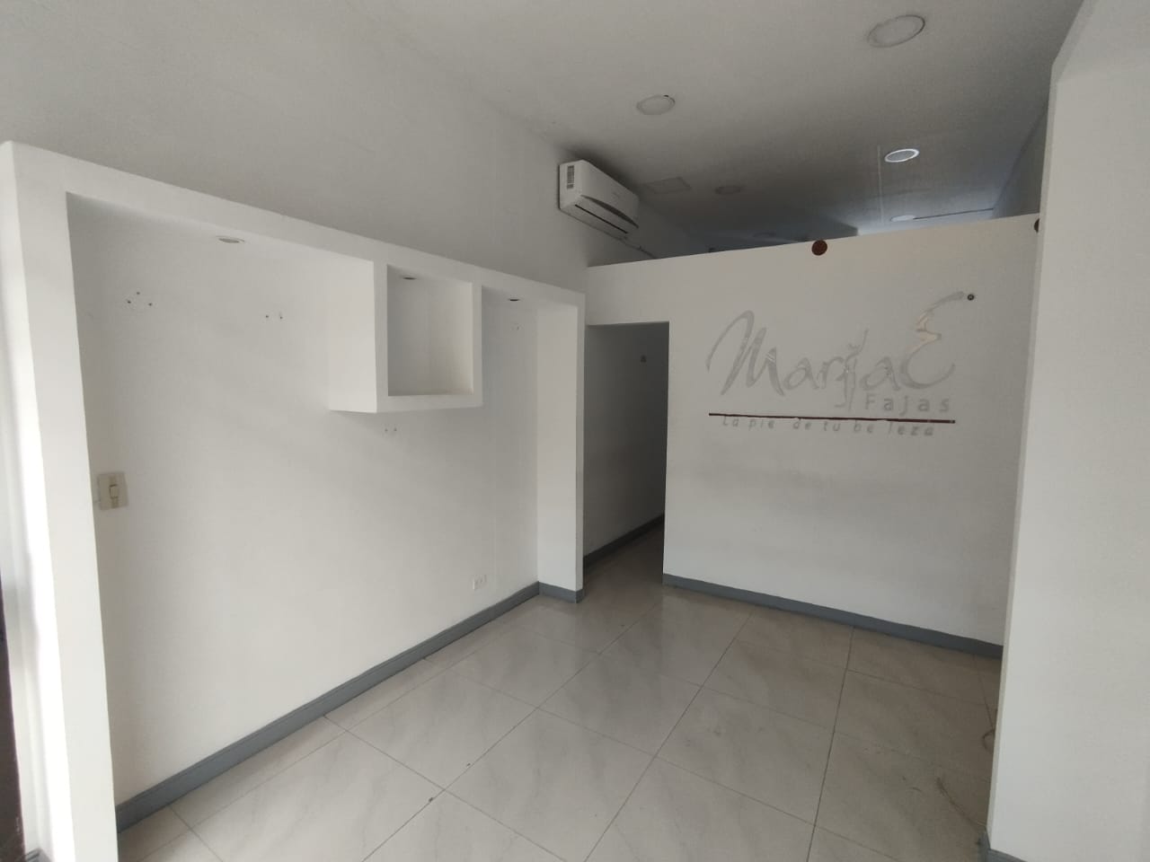 Local en Arriendo en Centro, Bello