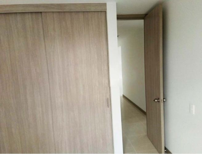 Apartamento de 3 alcobas en venta en Cn. Palmeras De Verde Alfaguara, Jamundí, 90 m² · foto 8 de 10