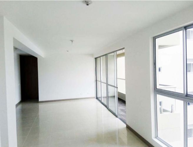 Apartamento de 3 alcobas en venta en Cn. Palmeras De Verde Alfaguara, Jamundí, 90 m² · foto 9 de 10