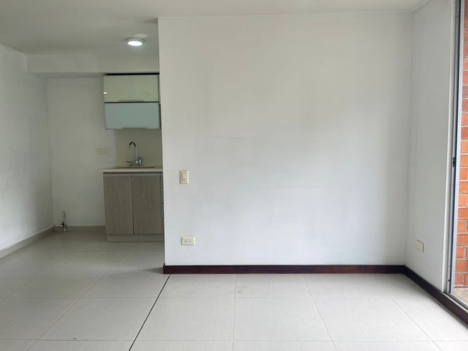 Apartamento de 2 alcobas en arriendo en Playas De Doña Maria, Sabaneta, 60 m² · foto 6 de 19