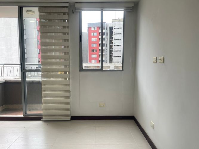 Apartamento de 2 alcobas en arriendo en Playas De Doña Maria, Sabaneta, 60 m² · foto 2 de 19
