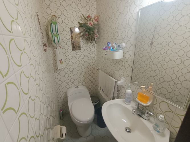 Casa en venta en Santa Barbara Central, Bogotá · foto 3 de 11