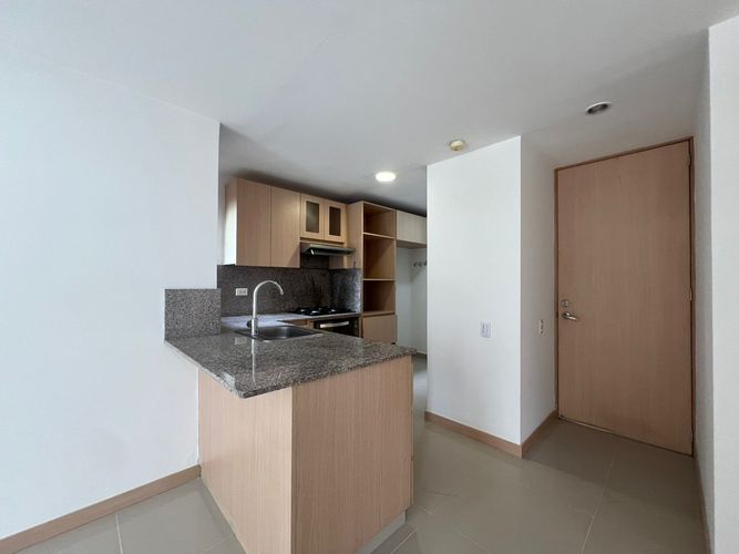 Apartamento en venta en Escobero, Envigado · foto 8 de 16