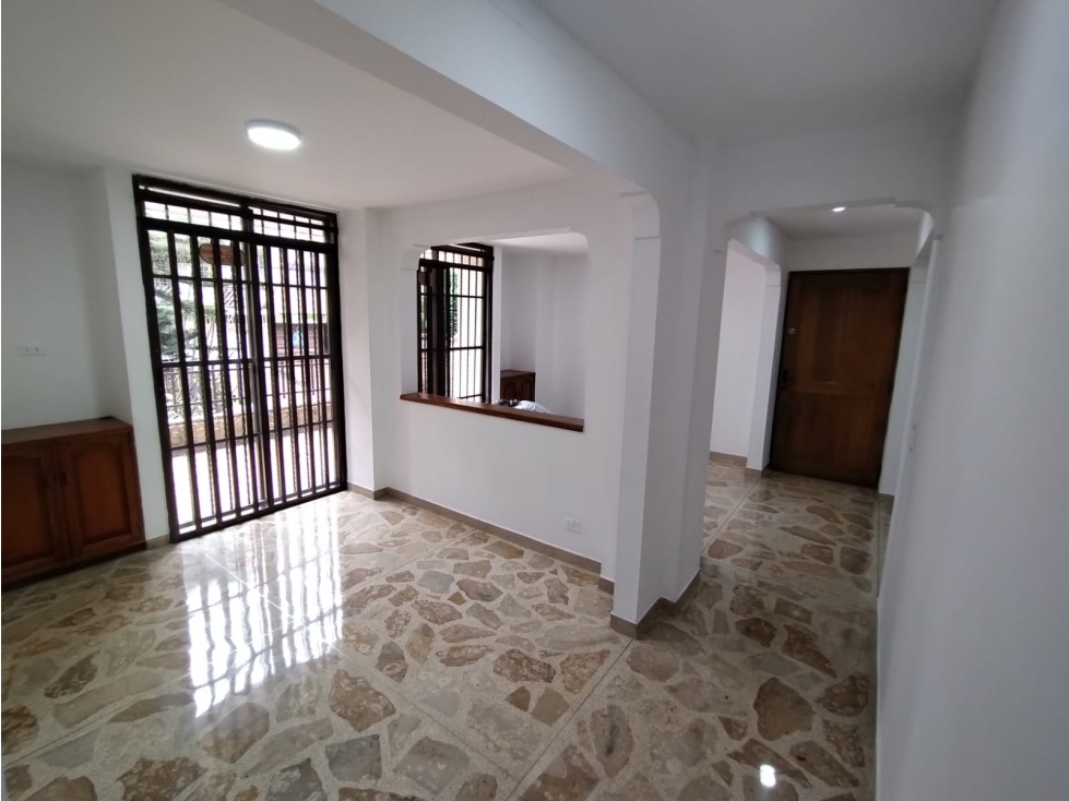 Apartamento en venta en Laureles, Medellín 3