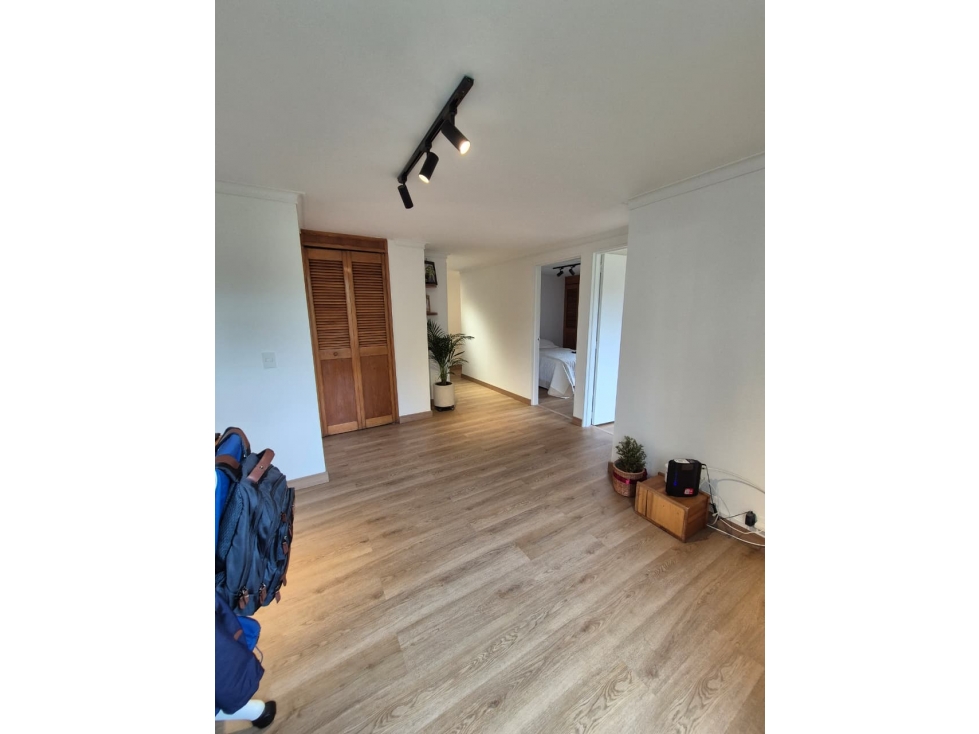 Apartamento en venta en El tesoro, Medellín 2