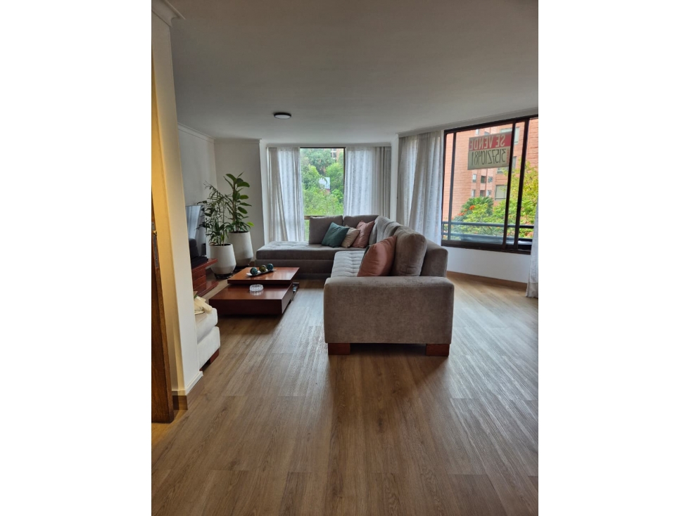 Apartamento en venta en El tesoro, Medellín 3