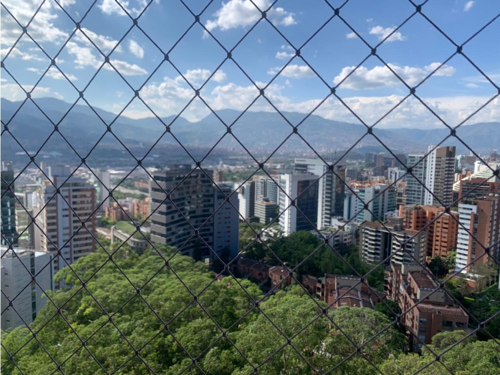 Apartamento en venta en Los Balsos, Medellín 2