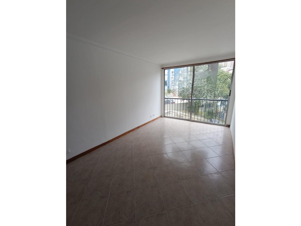 Apartamento en venta en Loma del Indio, Medellín 2