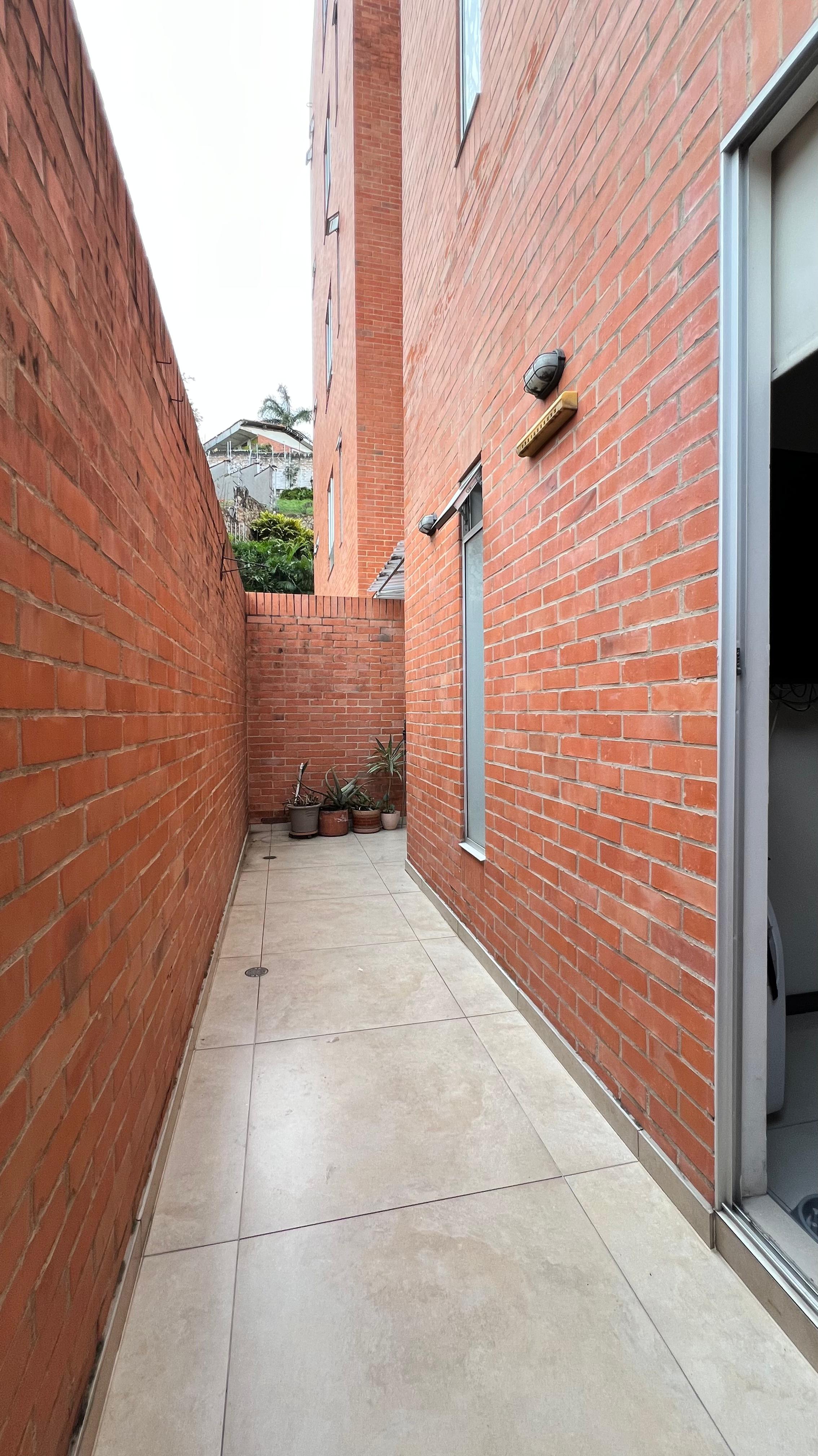 Apartamento en venta en Santa Isabel, Cali · foto 15 de 19
