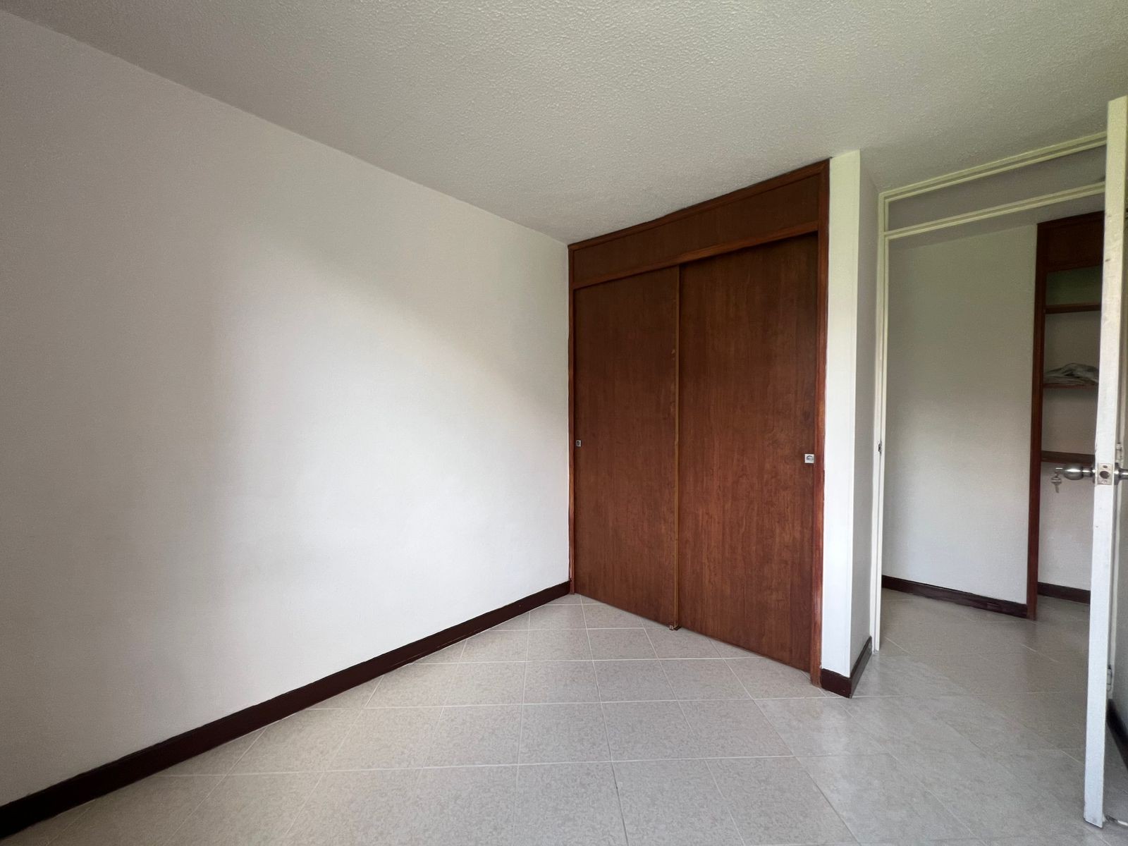 Apartamento en venta en Cumbres, Envigado · foto 10 de 15