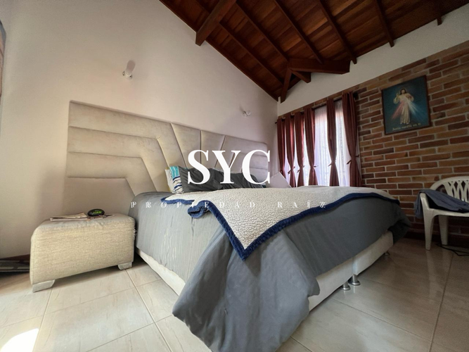 Casa de 4 alcobas en venta en San Antonio De Pereira, Rionegro, 130 m² · foto 4 de 12