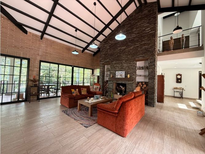 Casa de 4 alcobas en venta en Quirama, El Carmen de Viboral, 375 m² · foto 4 de 21