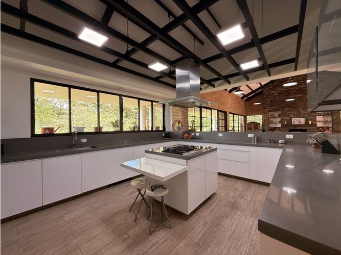 Casa de 4 alcobas en venta en Quirama, El Carmen de Viboral, 375 m² · foto 7 de 21