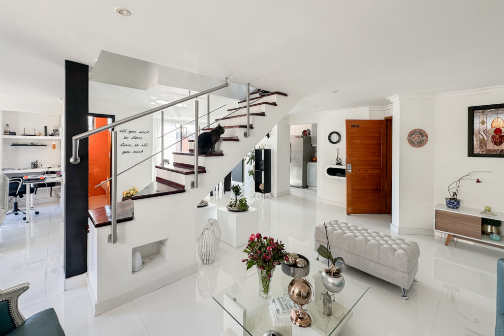 Apartamento en venta en Cedritos, Bogotá · foto 3 de 24