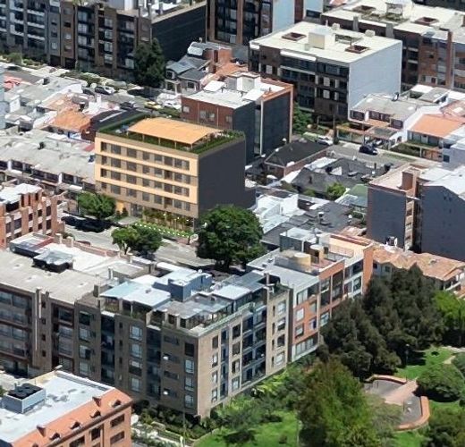 Casa en venta en Los Cedros, Bogotá, 810 m² · foto 2 de 13