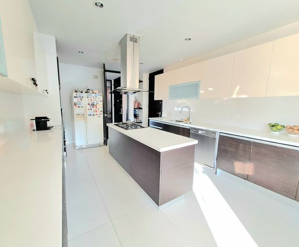 Apartamento de 3 alcobas en venta en Altos De Suba, Bogotá, 313 m² · foto 6 de 24