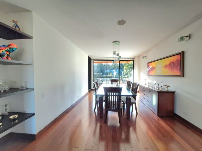 Apartamento de 3 alcobas en venta en Altos De Suba, Bogotá, 313 m² · foto 3 de 24