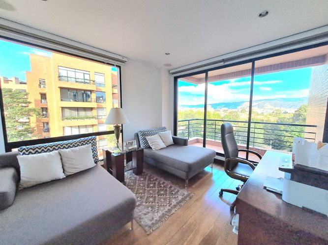 Apartamento de 3 alcobas en venta en Altos De Suba, Bogotá, 313 m² · foto 17 de 24