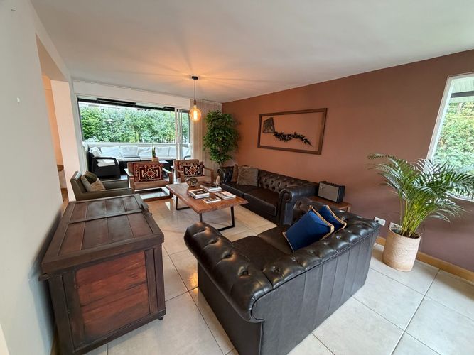 Apartamento de 4 alcobas en venta en El Poblado, Medellín, 263 m² · foto 10 de 24