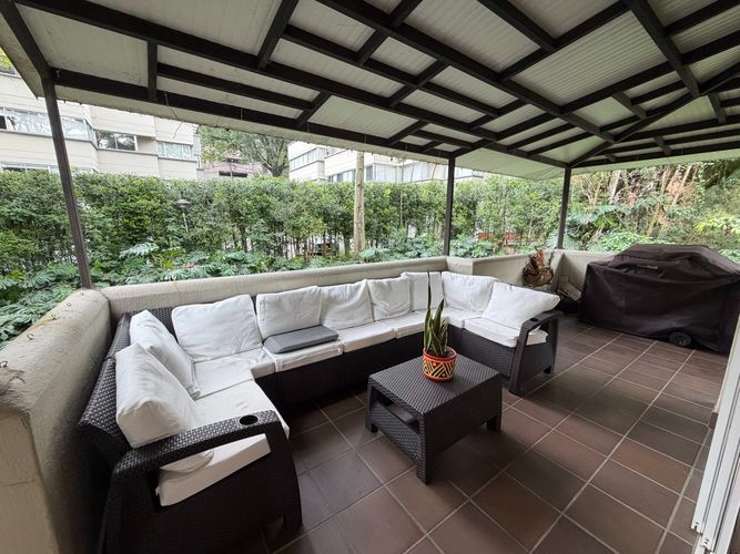 Apartamento de 4 alcobas en venta en El Poblado, Medellín, 263 m² · foto 16 de 24