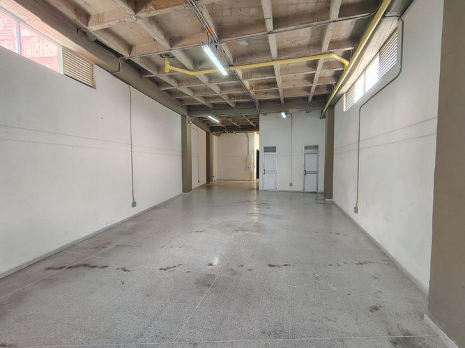 Oficina en arriendo en San Bernardo, Medellín, 180 m² · foto 7 de 10
