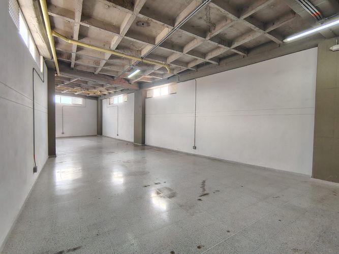 Oficina en arriendo en San Bernardo, Medellín, 180 m² · foto 3 de 10